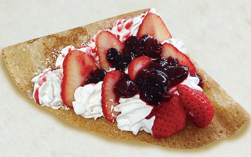 イチゴとベリーのクリーム